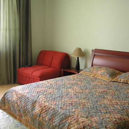Comfortel Aparthotel Odesa Exterior photo