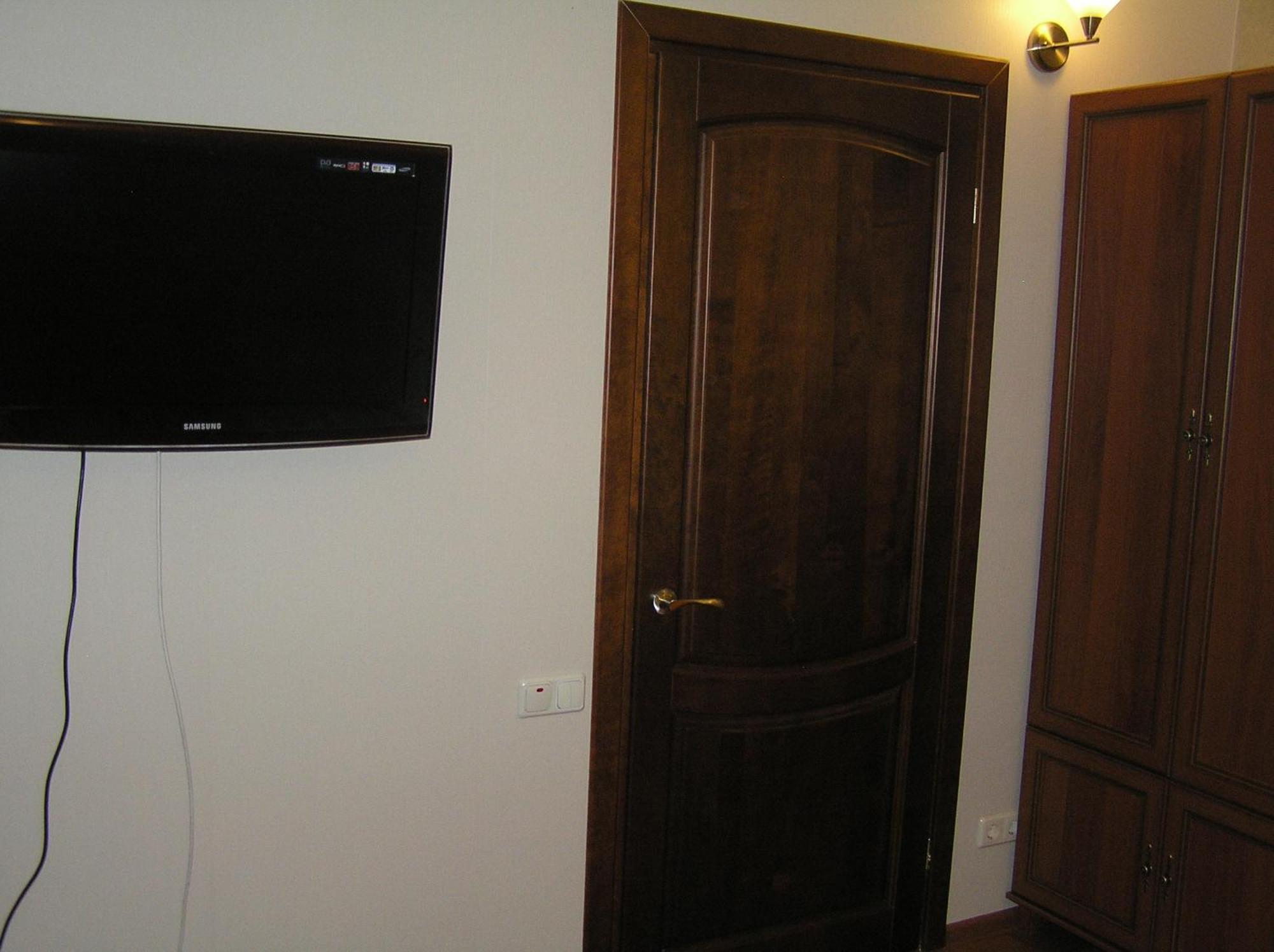 Comfortel Aparthotel Odesa Exterior photo