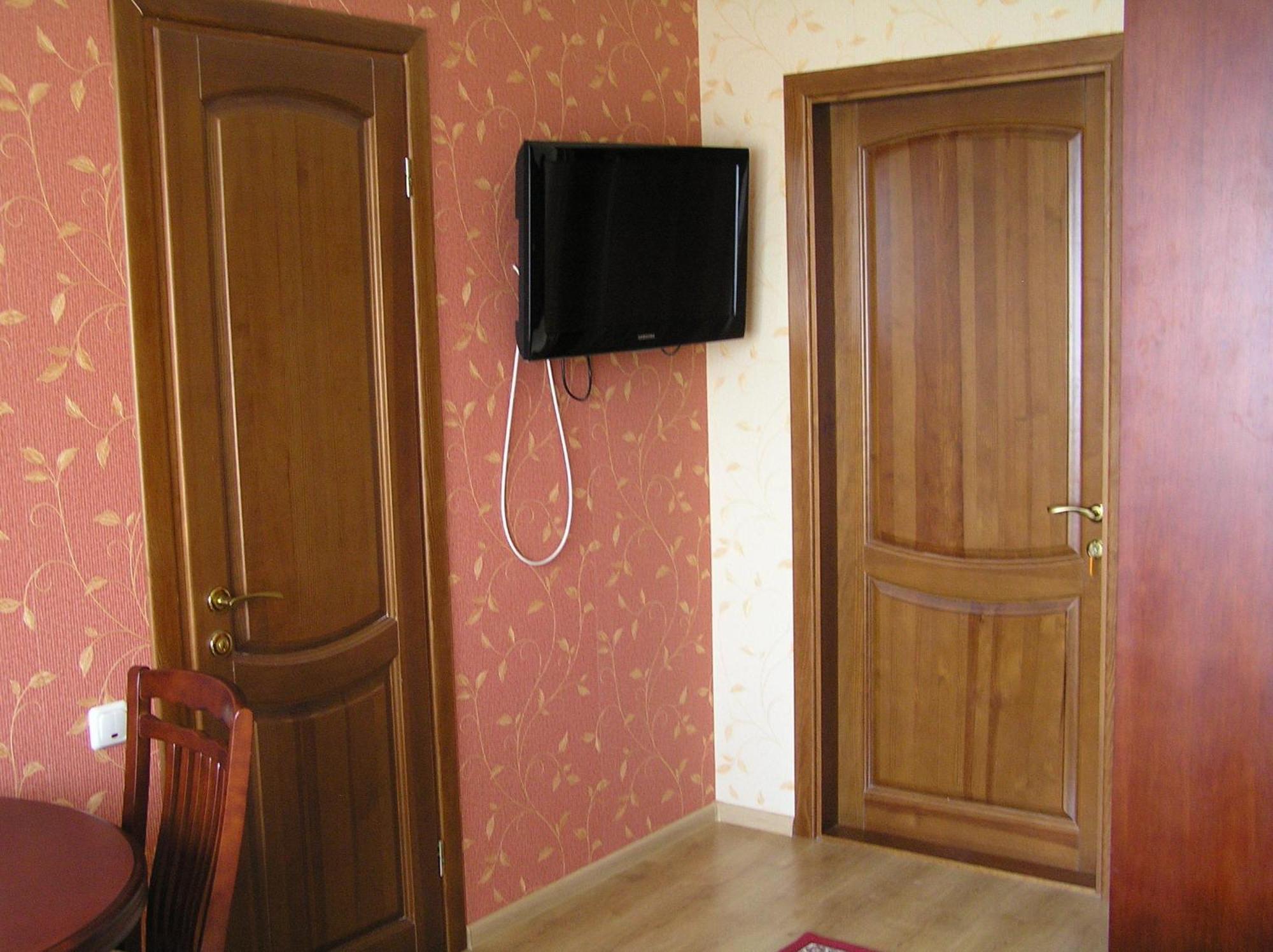Comfortel Aparthotel Odesa Exterior photo